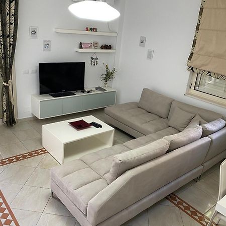 A Cozy Duplex In The Lalzi Bay Villa Durrës Eksteriør billede