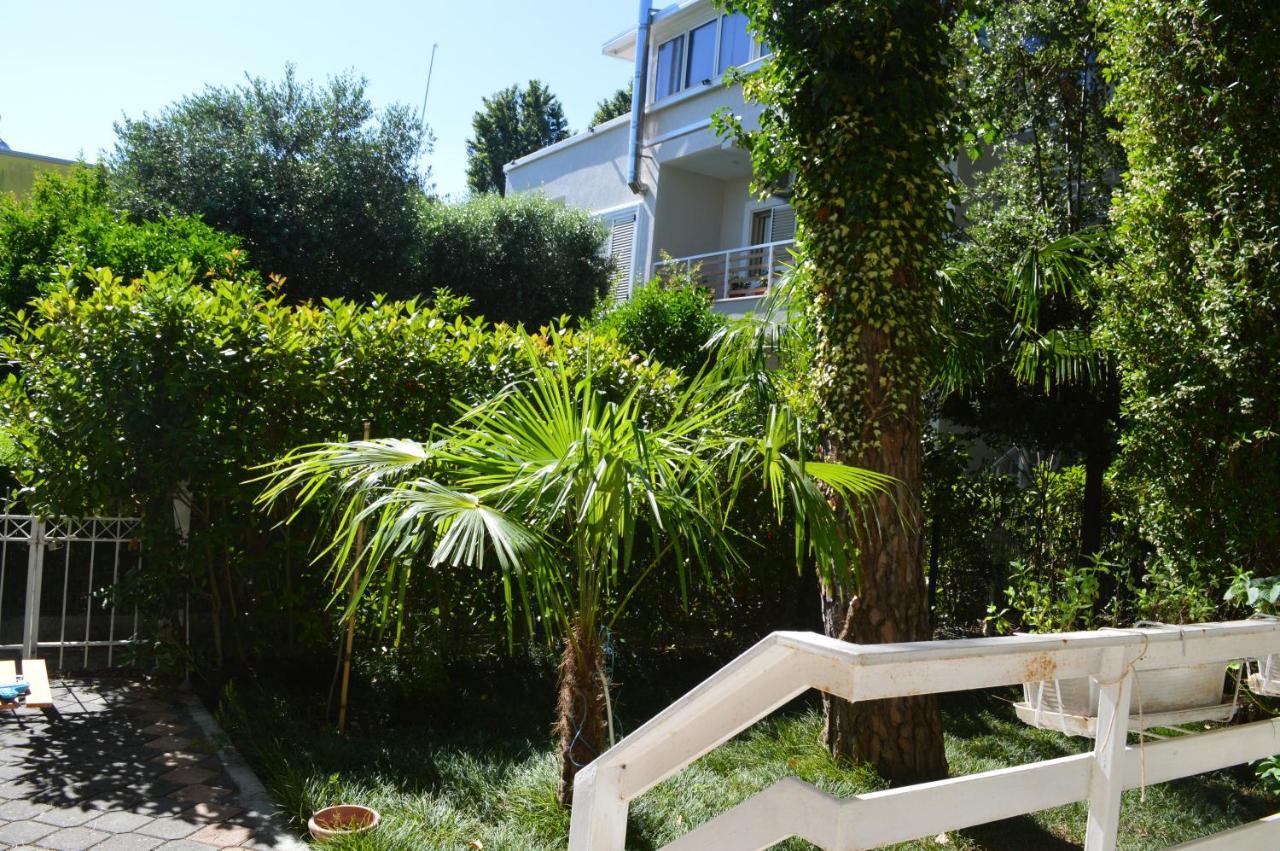 A Cozy Duplex In The Lalzi Bay Villa Durrës Eksteriør billede
